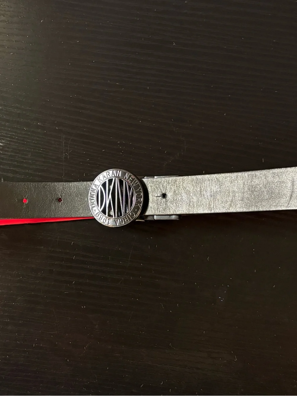 DKNY Reversible Plaque Belt Red Black Round Logo Buckle Size XL